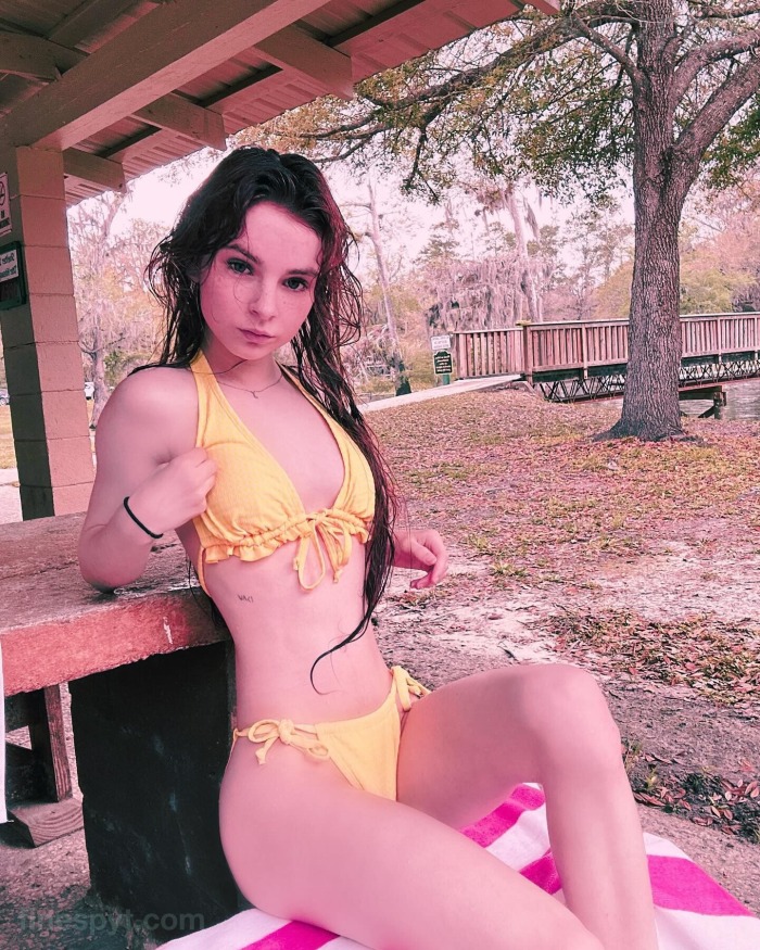 Smivua / Smiivuaa / sammi / scvua / rubyvixon / sammi-smivua / sammi030 - OnlyFans Nudes - Part 2