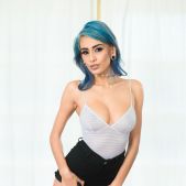 Janice Griffith - Gamer - Burning Angel