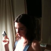 Anne Hathaway Nudes