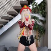 Kenzie Reeves - Fired Up - Tiny4K
