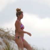 Rachel Hunter on a beach in New Zealand 3-19-17