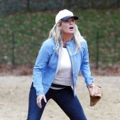 Rachel Hunter 3