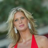 Rachel Hunter 4