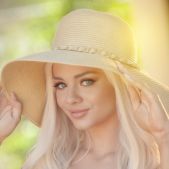 Elsa Jean - Summer Breeze In The Nude - Cherry Pimps