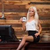 Elsa Jean - Naughty Office Babe - Naughty America