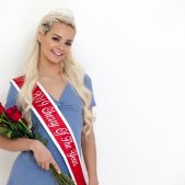 Elsa Jean - Sensual Like A Rose! - Cherry Pimps