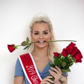 Elsa Jean - Sensual Like A Rose! - Cherry Pimps