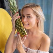 Bernie - Citrus - MetArt X