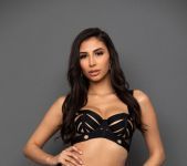 Gianna Dior - Gianna's First Anal - Evil Angel