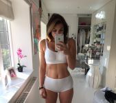 Luisa Zissman Nude Pics