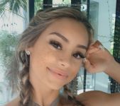 Mariana aka maarebeaar - OnlyFans Nudes