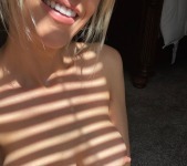 Noface Housewife - OnlyFans Nudes - Part 4