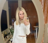 Candee Licious - OnlyFans Nudes
